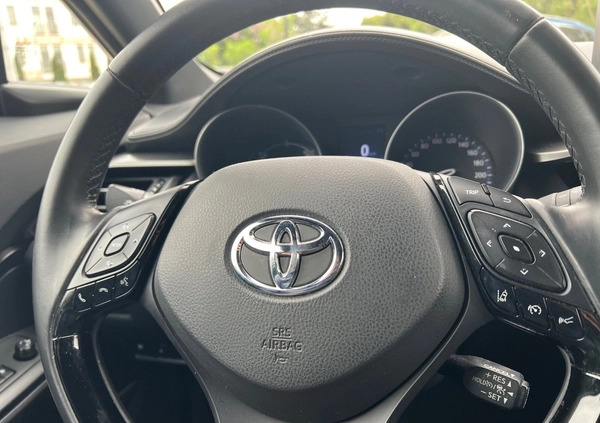 Toyota C-HR cena 79900 przebieg: 97000, rok produkcji 2018 z Kołobrzeg małe 29